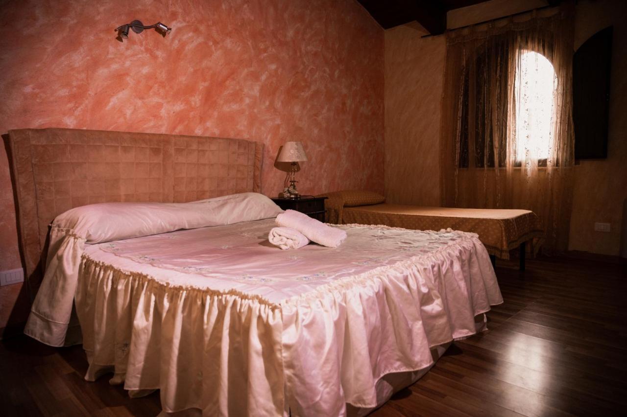 L'Anticocasale Guest House Altomonte Exterior foto